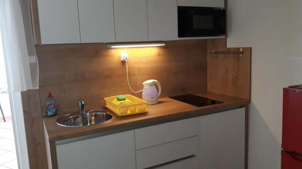 Apartment Sandra 2+2 *** ซริกเวนิซา ภายนอก รูปภาพ